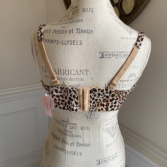 CACIQUE Leopard Print Smooth Plunge Bra (42DDD or 42F) - NWT - Picture 2 of 5